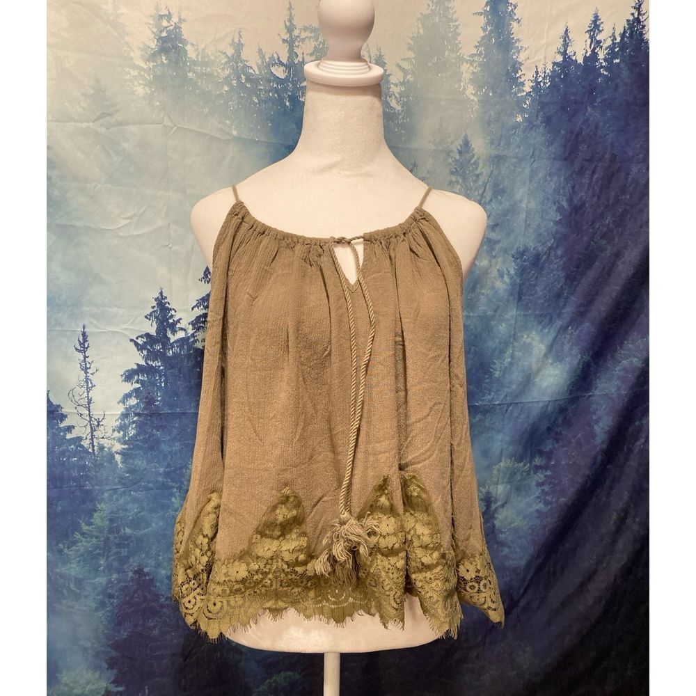 Women's‎ Large Cold Shoulder Top
